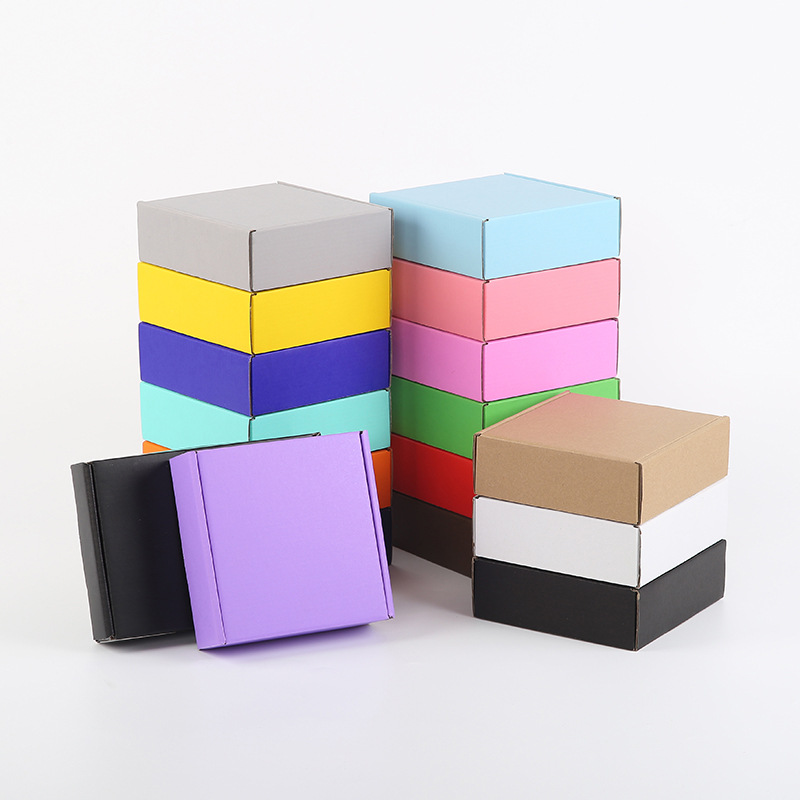 သွပ်စက္ကူသေတ္တာ